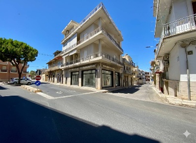 Foto Appartamento a Comiso Centro di 90 m² con 3 locali in vendita