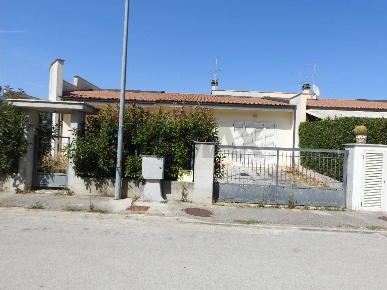 Foto Villa unifamiliare in via domenico ricci frazione musone, Recanati