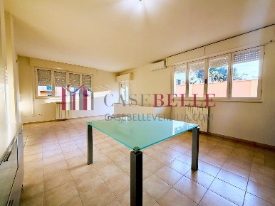 Foto Appartamento a Camaiore Lido di Camaiore di 130 m² con 7 locali