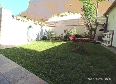 Foto Villa bifamiliare a Viareggio Marco Polo - Don Bosco di 185 m²