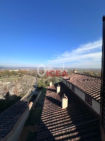 Foto Appartamento a Sovicille Stigliano di 127 m² con 5 locali in vendita