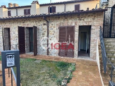 Foto Appartamento a Sovicille Stigliano di 178 m² con 5 locali in vendita
