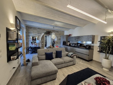 Foto Appartamento a Siena Cerchiaia - Coroncina di 114 m² con 5 locali