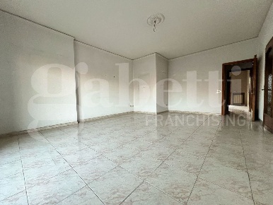 Foto Appartamento in Corso Giuseppe Garibaldi snc, Isernia Centro di 219 m²