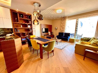 Foto Appartamento a Campione d'Italia di 145 m² con 4 locali in vendita