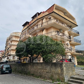 Foto Appartamento in Via Ordine 35, Scalea Monticello, Piano Lettieri