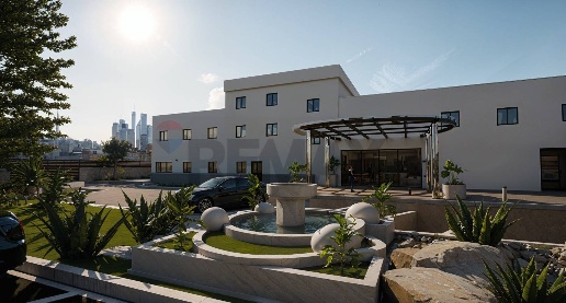 Foto Hotel in Via Oliere e Saponiere Meridionali snc, Molfetta di 2600 m²