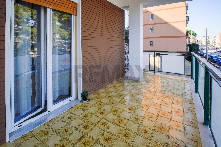Foto Appartamento in Viale Luigi Einaudi 5, Bari Poggiofranco di 120 m²