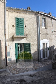 Foto Case semi ndipendenti in via Rione San Vito 5/35, Tufillo di 95 m²