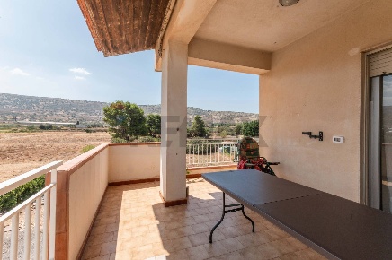 Foto Casa indipendente in Contrada Vigna del conte, Comiso Barco di 280 m²