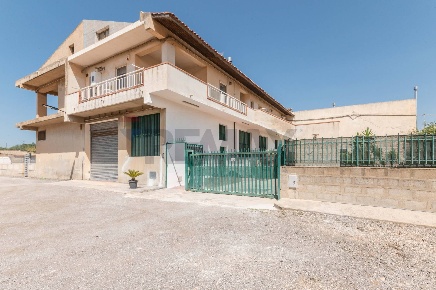 Foto Casa indipendente in Contrada Vigna del conte, Comiso Barco di 280 m²