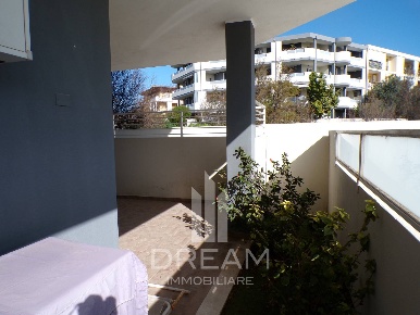 Foto Appartamento in via Ungheria, Quartu Sant'Elena di 70 m² con 3 locali