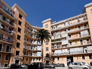 Foto Appartamento in Corso Vittorio Veneto 6, Bari Murat di 153 m²