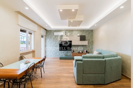 Foto Appartamento in Via Conte Girolamo Giusso 10, Bari Mungivacca