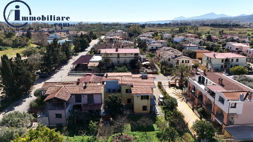 Foto Appartamento in Via de Gasperi, Tortolì Centro di 75 m² con 3 locali