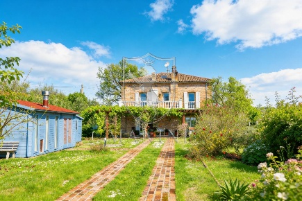 Foto Villa unifamiliare in via mazzini 3, Lucignano Centro di 270 m²