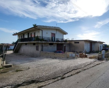 Foto Appartamento in località berdia vecchia snc, Vittoria di 270 m²