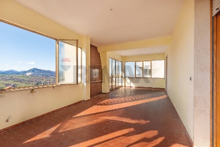 Foto Appartamento in Via Umbria 5, Cupramontana Centro di 148 m² in vendita