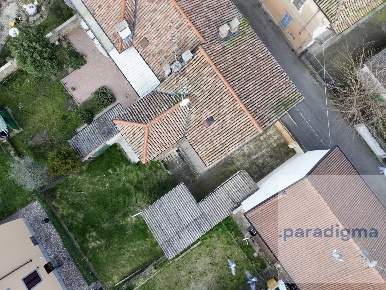 Foto Appartamento in Via Professor Cesare Massa 7, Voghera con 8 locali