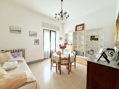 Foto Appartamento in VIA ODOARDO GOLFARELLI, Montefiascone di 67 m²