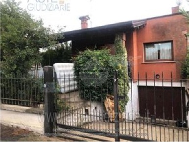 Foto Appartamento in Europa, San Gervasio Bresciano di 246 m² con 9 locali