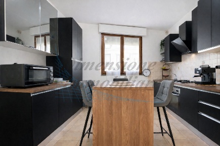Foto Appartamento in Vicolo Ombrone 8, Cecina di 65 m² con 3 locali