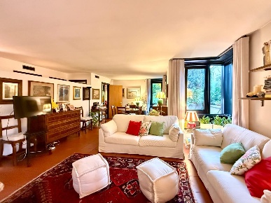 Foto Appartamento a Lucca San Marco - Acquacalda di 150 m² con 8 locali