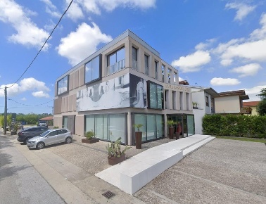 Foto Capannone industriale a Massarosa Bozzano, Quiesa di 994 m² in vendita