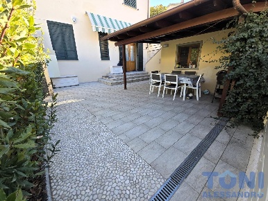 Foto Appartamento a Empoli Pretura - Sanzio di 90 m² con 4 locali