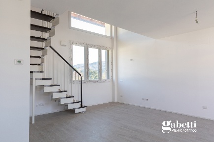 Foto Appartamento in Via Santa Maria del Piano SNC, di 65 m² con 3 locali