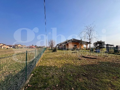 Foto Villa unifamiliare in della Madonna, Bruino di 350 m² con 6 locali