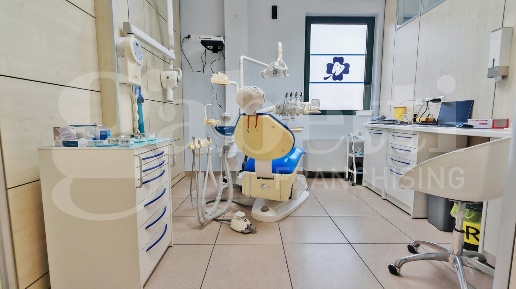 Foto Attività commerciale in S. Michele, Calderara di Reno Longara di 85 m²