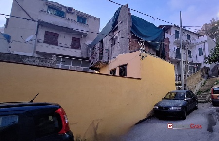 Foto Case semi ndipendenti a Messina Gonzaga di 70 m² con 1 locali