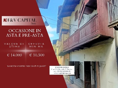 Foto Appartamento in Via Roma, Piverone Centro di 10745 m² con 3 locali