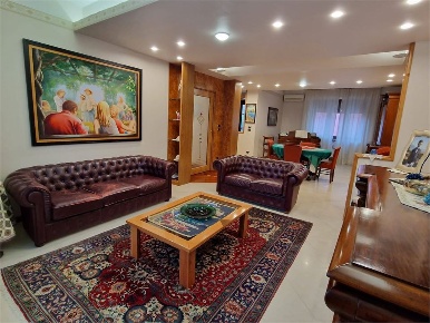 Foto Appartamento a Torre Annunziata di 134 m² con 4 locali in vendita