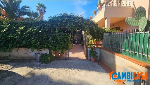 Foto Villa unifamiliare a Isola delle Femmine di 120 m² con 3 locali