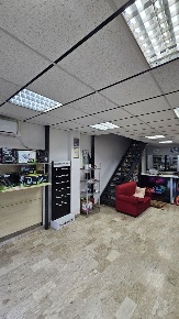 Foto Negozio in Via Gaetano di Biasio 158, Cassino Centro di 83 m²