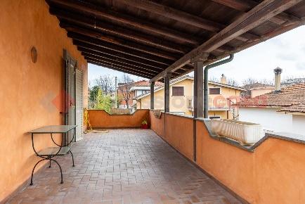 Foto Appartamento in Livorno, Albano Laziale Pavona di 160 m² con 3 locali