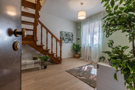 Foto Appartamento a Calcinaia Centro di 85 m² con 4 locali in vendita