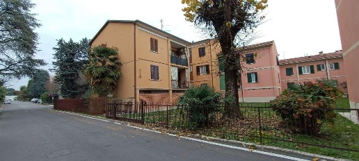 Foto Appartamento a Verano Brianza di 83 m² con 4 locali in vendita