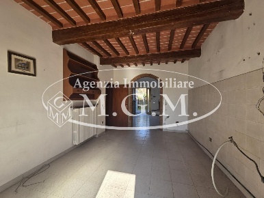 Foto Casa indipendente a Santa Maria a Monte Montecalvoli di 136 m²