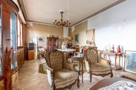 Foto Villa unifamiliare a Fucecchio San Pierino di 200 m² con 6 locali