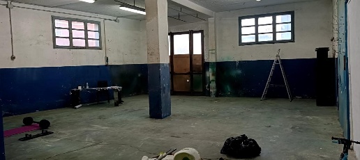 Foto Locale commerciale a Vicopisano Centro di 145 m² con 2 locali