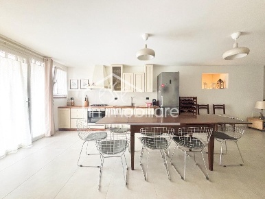 Foto Casa indipendente a San Miniato Ponte a Elsa di 180 m² con 7 locali