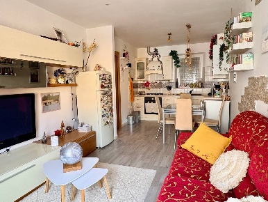 Foto Appartamento in via Carlo Falcinelli, Montemarciano Centro di 58 m²