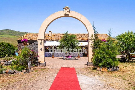 Foto Villa unifamiliare in Strada Provinciale 194, Francofonte di 260 m²