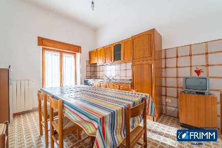 Foto Case semi ndipendenti in VIA ARNO 12/14, Olbia di 220 m² con 10 locali