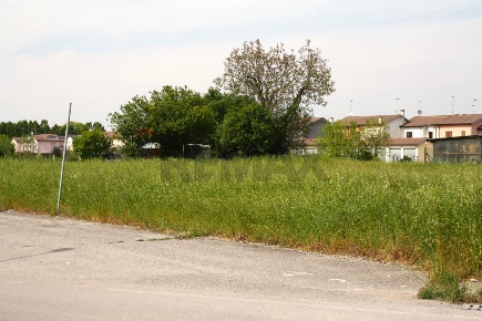 Foto Terreno residenziale a Gazoldo degli Ippoliti Centro di 890 m²