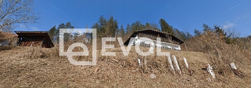 Foto Casa indipendente in Via Romana 76, Tarvisio Centro di 210 m²