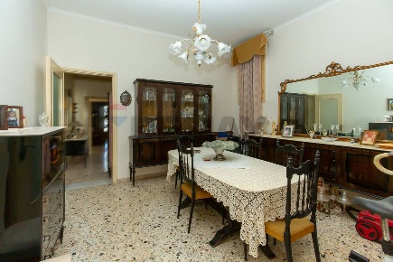 Foto Appartamento in via tindari 44, Lentini di 79 m² con 4 locali